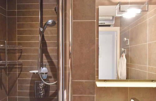 Côte d’Azur Sea View Tennis Beach Access - Foto 32