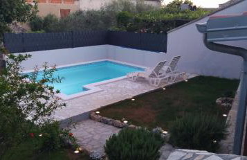 Kamena kuća Rutar - Foto 17