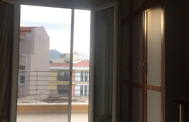 Arethousa City View Getaway - Chalkida s Cozy Gem - Foto 11