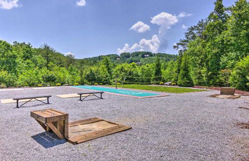 Blue Ridge Mountain Gem with Deck and Community Perks - Foto 37