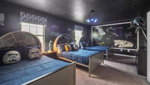 Inactive Star Wars and Harry Potter 9BR Home in ChampionsGate - Foto 2