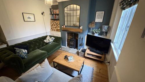 Beautiful 1840s Grade II Listed Almshouse - Foto 2