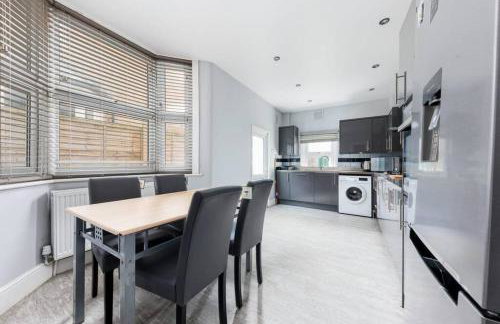 Cozy 4 bedroom home in Hackney, London - Foto 21
