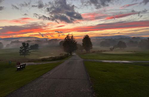 Mid-Century DJs Dream near Rhinebeck - Photo 11