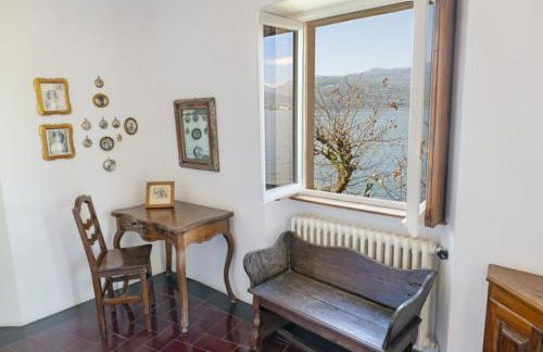 Stunning architectural villa with direct access to lake - Foto 2