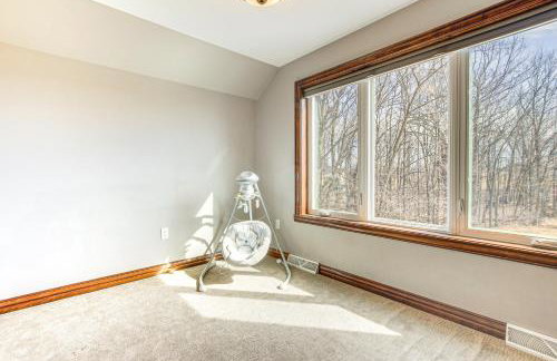 8 Mi to Lambeau Field Family Home in De Pere! - Foto 14