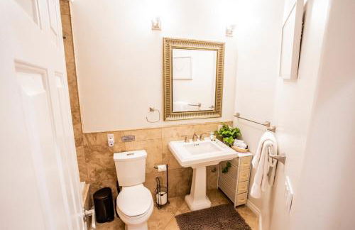 Buena Creek Vista Primary Subdivided Home with Views and Pool - Foto 73