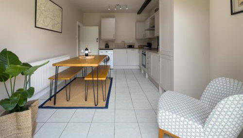 Farmhouse Feels & Peak Views - Foto 5