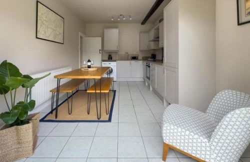 Farmhouse Feels & Peak Views - Foto 5