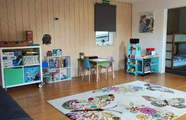 Ferienhaus Eden Frankenblick I Rennsteig I Thüringer Wald I Wandern I Naturnah I nahe Skipiste l Spielzimmer I Waschmaschine I kostenlos parken I WLAN I Spülmaschine I Familien-Ferienhaus I Waldwege und Wanderwege - Foto 6