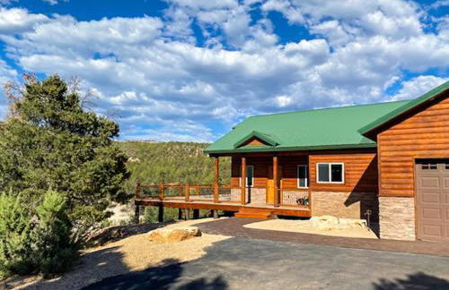 Escape to Tranquility: Amazing Cabin Near Zion - Foto 3