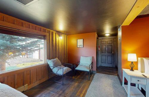 Pioneer Ridge Main House - Photo 15