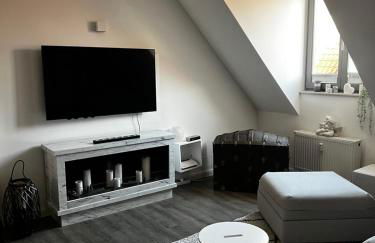 Moderne Galeriewohnung mit Balkon und Stellplatz am Wenigemarkt - Foto 8