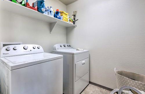 Pool, Hot Tub! San Tan Valley Snowbird Getaway - Foto 27