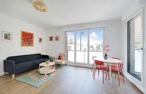 Charming apartment - 2BR-4P- Balcony- Malakoff - Foto 1