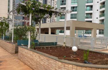 Ap completo com ar e garagem coberta próximo ao metrô - Foto 27