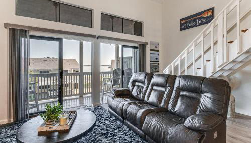 Steps to Lake Conroe! Condo with Balcony and Views - Foto 5