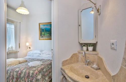 Huge Holiday Home in Marina di Castagneto Carducci near Sea - Foto 63