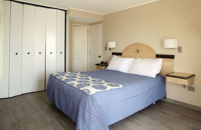 MR Mar Suites - Photo 6