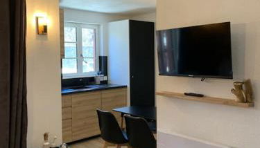 "La clé dorée" Studio balcon ensoleillé Vue montagne wifi - Photo 5