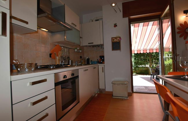 Villa in Mergozzo Near Lago di Mergozzo - Photo 9