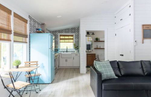 Tranquility Pond Cottage, Relax, Fish and Unwind - Foto 4