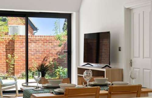 3 Bed House near Purley, by ARP Homes, Free Parking, Ideal for Long Stays & Insurance Bookings - Foto 20