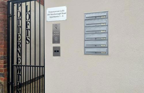 1 bed Apt close to Leeds Arena Sleeps up to 4 people F6 - Photo 21