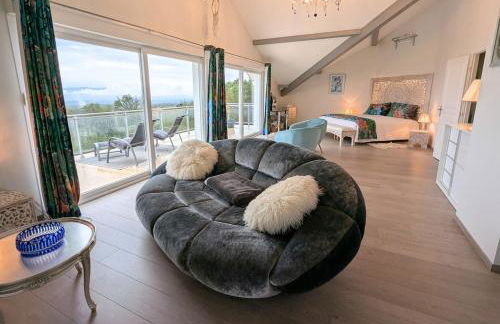 Luxurious Villa with Pool - Foto 41