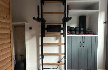 Luxury 3 bed cottage with Sauna, Chobham, sleeps 6 - Foto 36