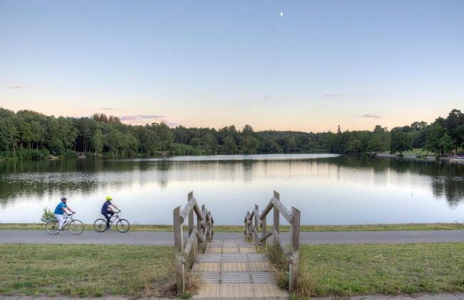 Stunning 2-bed Apartment in Crawley - Foto 15