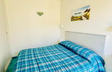 Villa Joyosa Apartments - Photo 15