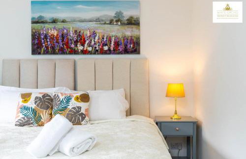 Contractors 3 Bed 2Bath House Free Off Street Parking for 2 Cars WiFi Stevenage Self Catering Sleeps 5 Guests By White Orchid Property Relocation - Foto 21