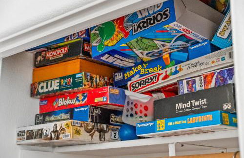 Gorgeous Santa Cruz Villa - Modern Beachside Paradise with NEW Hot Tub & Fast Wi-Fi - Foto 51