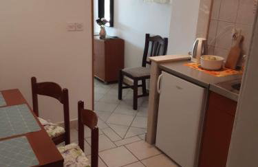 Apartments Zlosilo - Photo 16