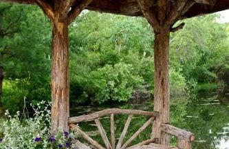 Secluded Cottage Rental with a Heated Pool in Red Hook for Family Getaways in New York State - Photo 18