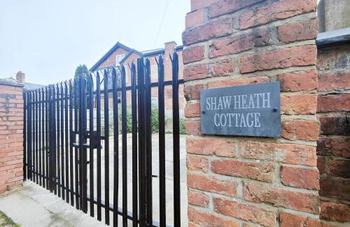Shaw Heath Cottage - Charming Holiday Home In the Heart of Stockport - Free Parking - Foto 26