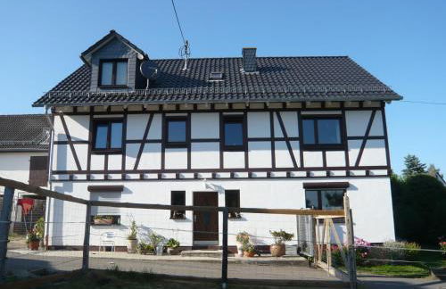 Zweibettzimmer mit Bad auf Pferdehof in Much - Foto 9