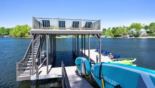 New Home, Dock, Home Theatre Projector, Hot Tub, Fire Pit, Kayaks - Foto 1