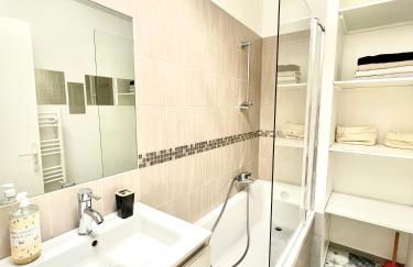 Luxury Stay with Terrace and AC 10 min to Paris - Foto 19