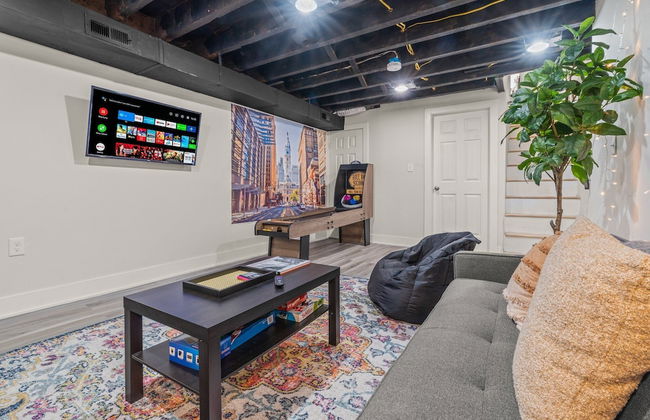 Stylish Near Stadiums & Nightlife Game Room - Foto 38