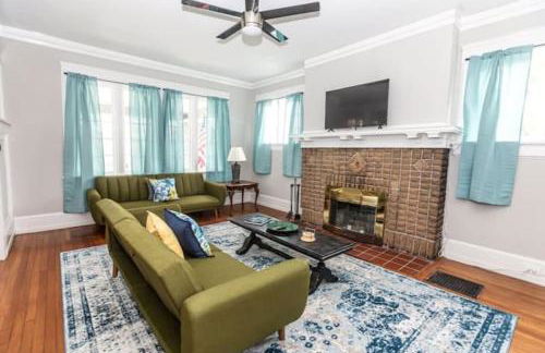 29th Street Trendy Lakeview Craftsman 8 - Foto 11