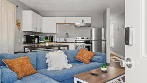 Tranquil Retreat: Cozy 2Bed, 1Bath Oasis in Fallon - Foto 2, minibar