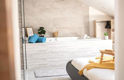 Lova Spa Saint-Etienne - Foto 1