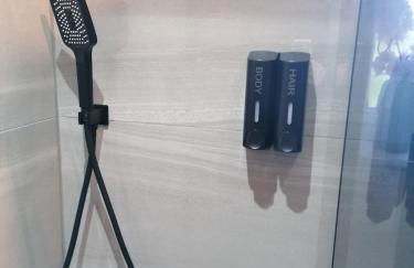 Entire Spacious 3-Bed Family Home, City Centre, Free Parking, Garden - Foto 36