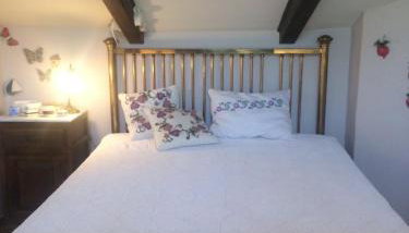 ΕΞΟΧΙΚΗ ΚΑΤΟΙΚΙΑ ΕΥΑΓΓΕΛΙΑ - Foto 1