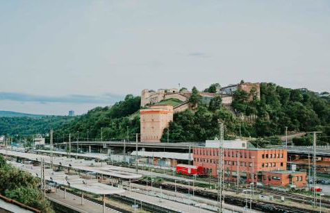 Premium Residence, Stunning Views Overlooking the Central Station & City, Sleeps 18 - Foto 33