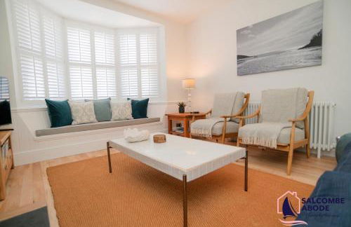 Stylish Coastal 3 Bed Haven - Close to town - Foto 31