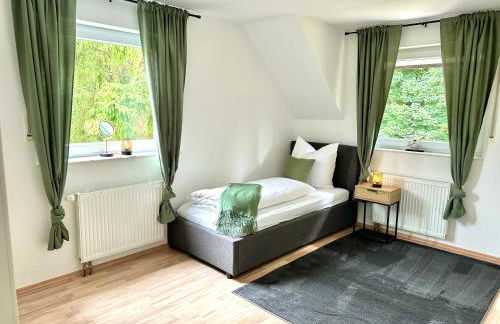 Haus am Wald mit Whirlpool, Garten, Kamin und voll ausgestatteter Küche - Foto 38