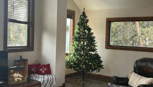 Spacious 4 Bedroom Chalet on Hiking Trails - Foto 4